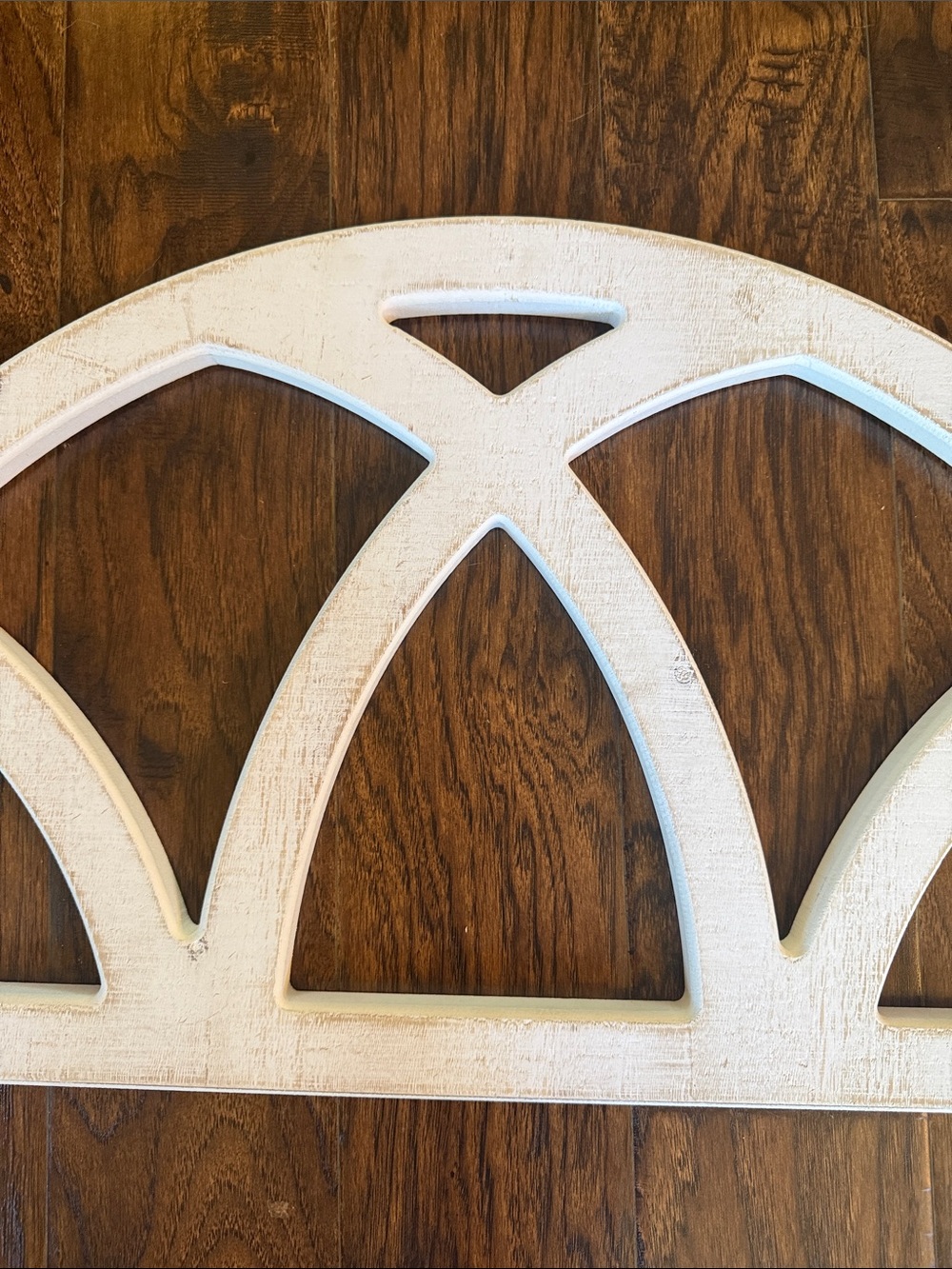 NWT! Hobby Lobby White Distressed Window Arch Wall Decor - Picture 2 of 6